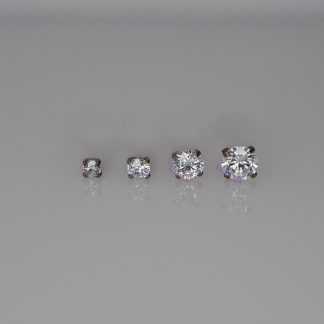 Titán piercing cserefej átlátszó kristállyal, karmos foglalat, belső menetes szárhoz