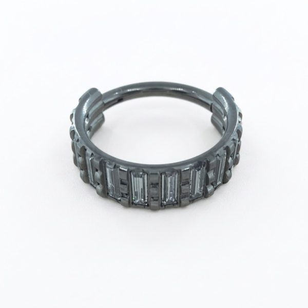 dutchess-baguette-koves-zsaneros-karika-piercing-1-2x8mm Dutchess Baguette köves zsanéros karika piercing, 1.2x8 mm-es csillogó kristályos piercing.